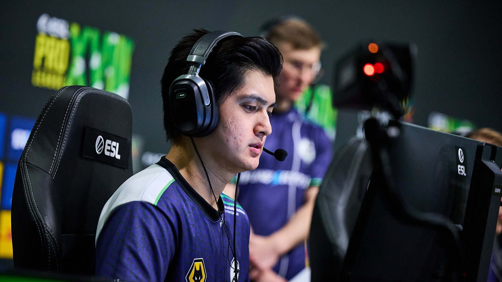 autimatic leaves CS (again!) and drastically changes his career