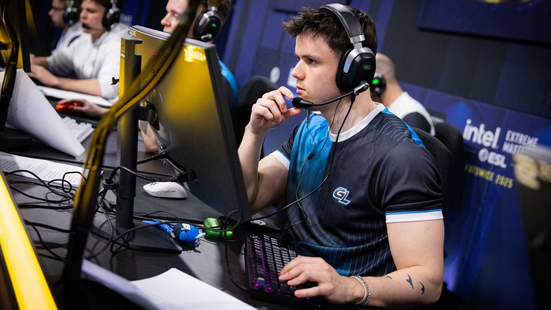 Match Prediction: IEM Melbourne 2025 Quarterfinal – GamerLegion vs Falcons