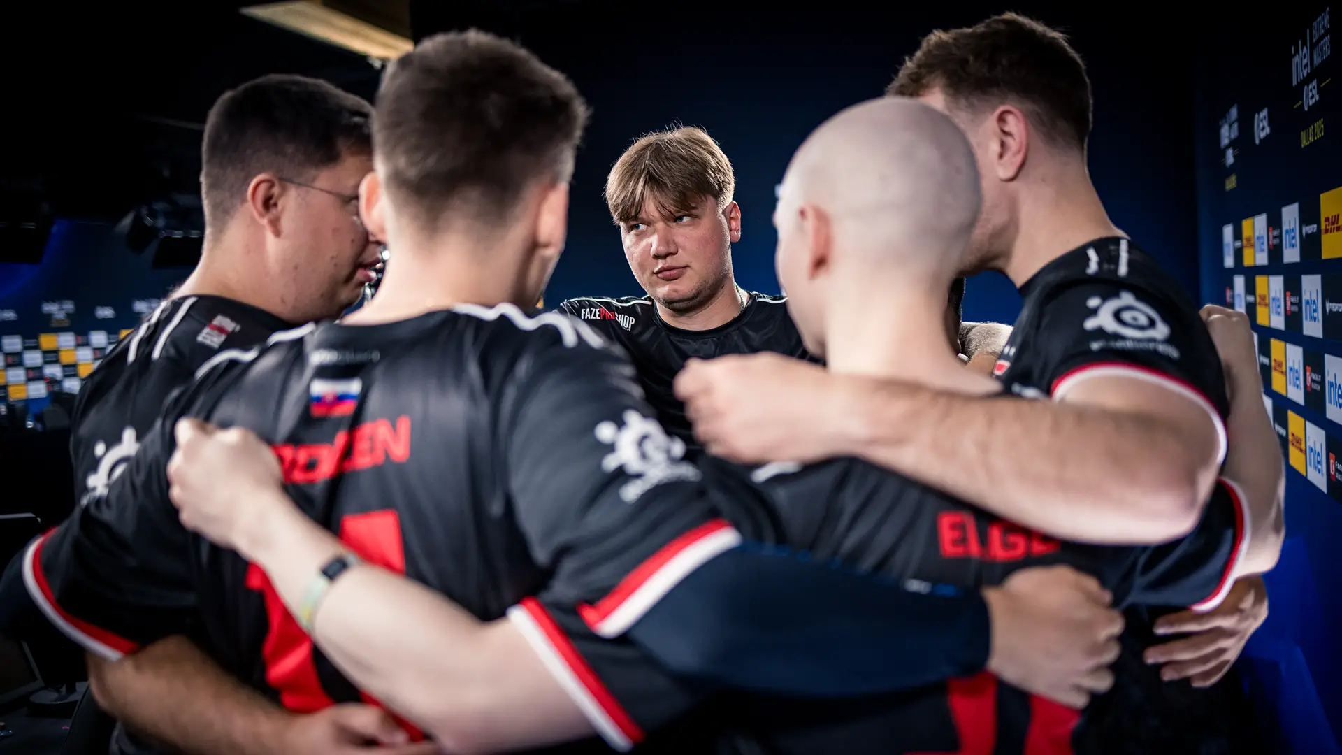s1mple vs broky in FaZe: Two Peaks of Individual Brilliance in CS2