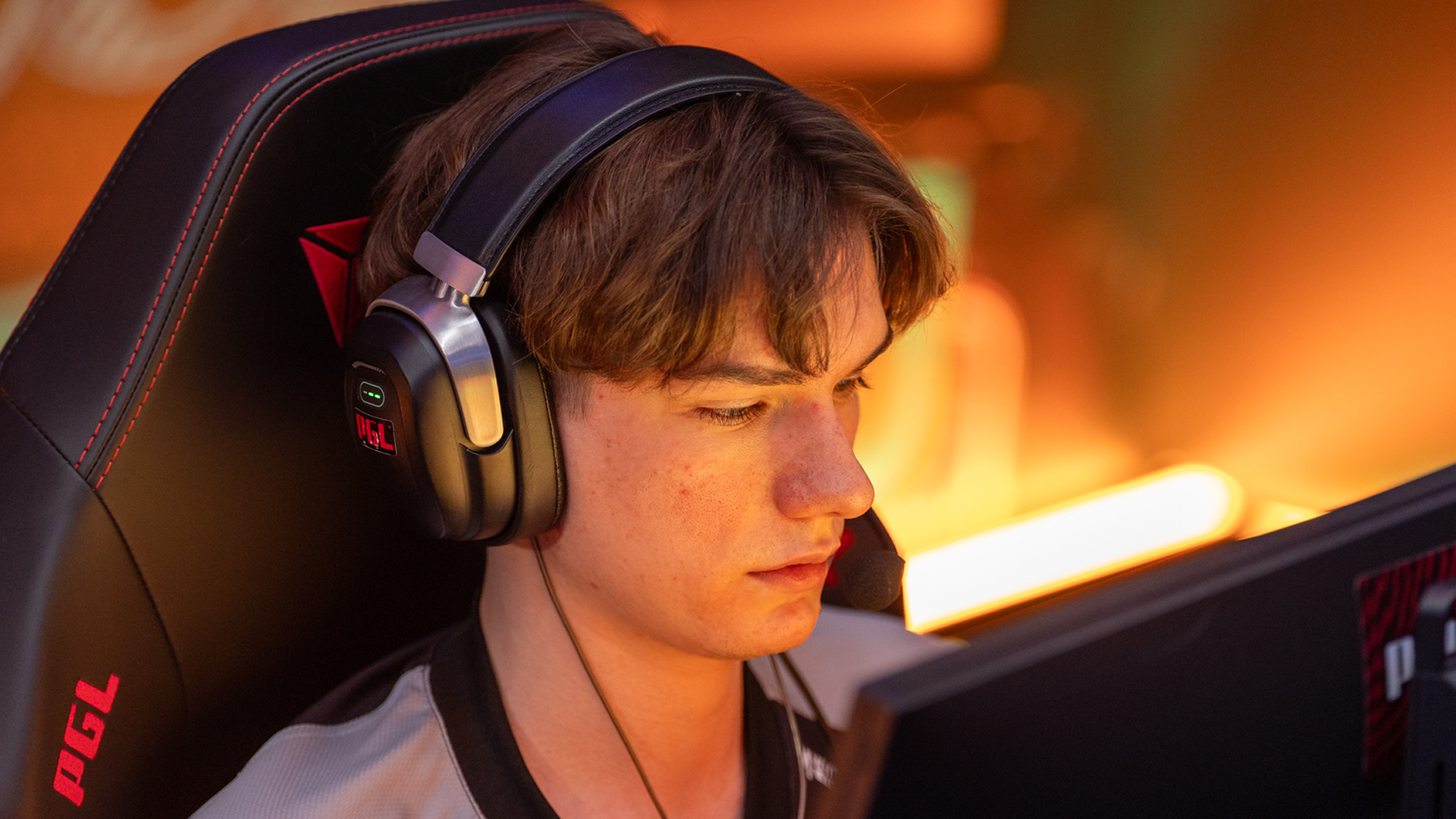PGL Astana 2025: Day One Wrap-Up — NAVI, Astralis, and Spirit Start Strong