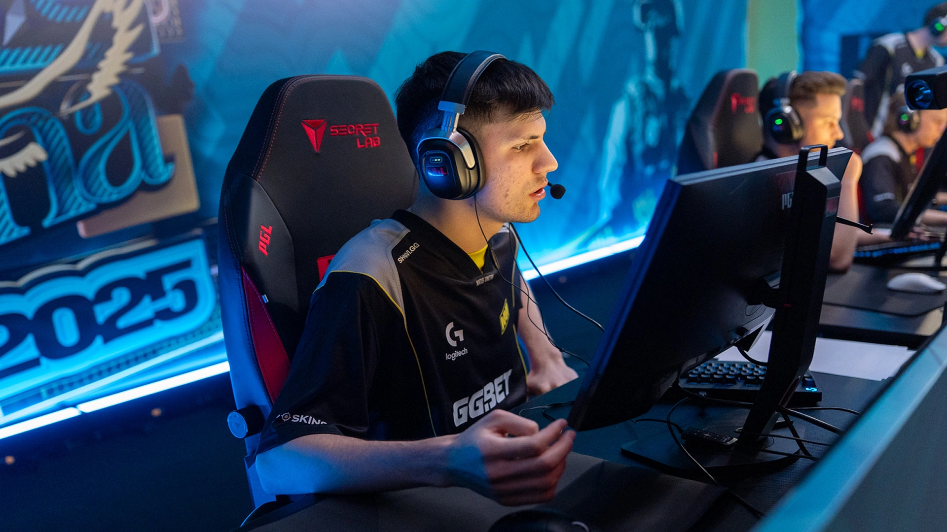 NAVI unexpectedly fall to The MongolZ 2:0 at PGL Astana 2025