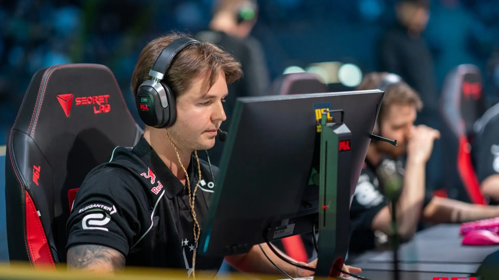 Day Two at PGL Astana 2025: Favorites Strengthen Their Positions, The Battle Intensifies