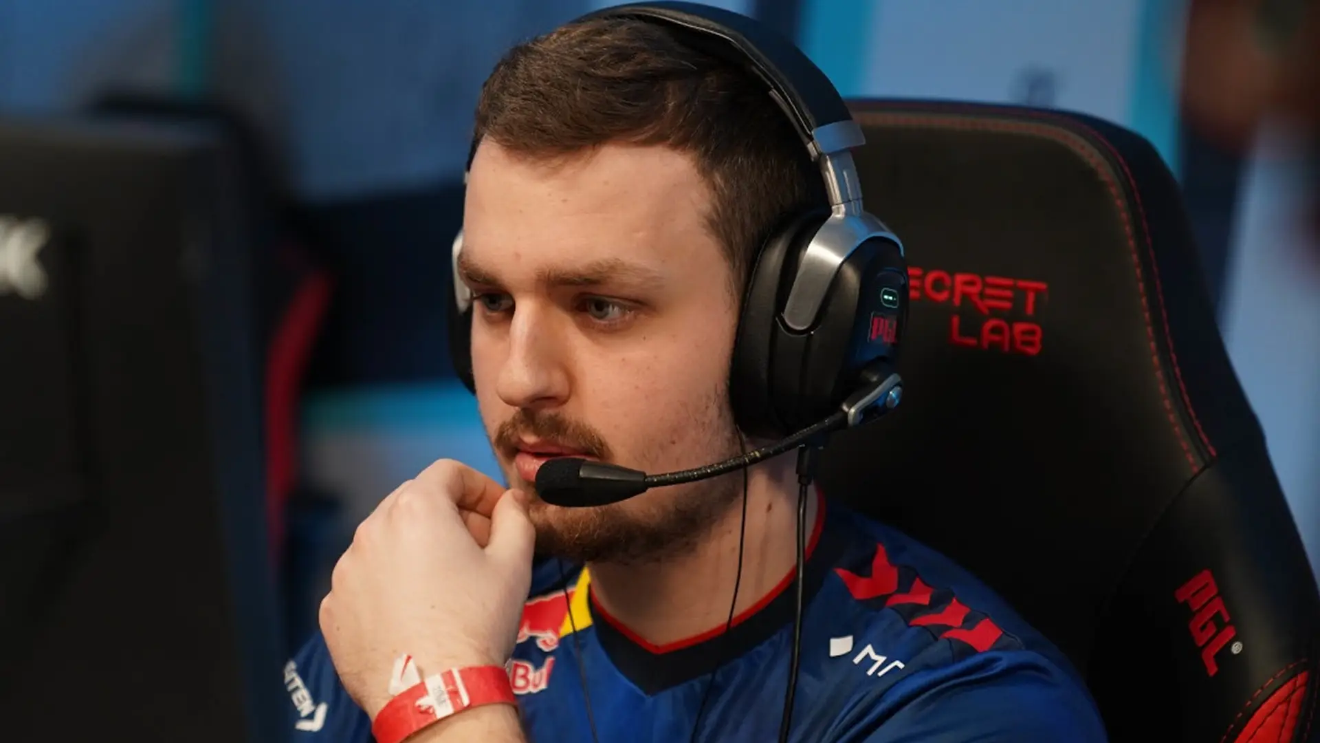 Match Prediction: NAVI vs Astralis – Who Will Win at PGL Astana?