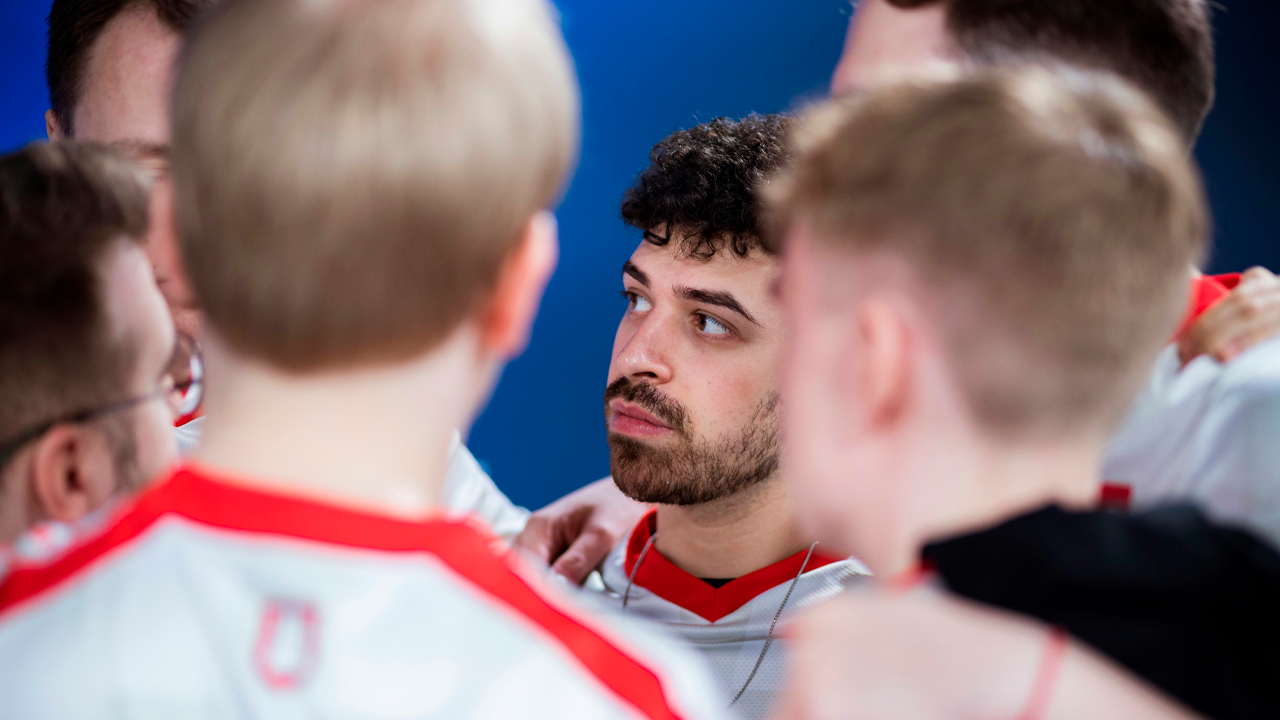 MOUZ