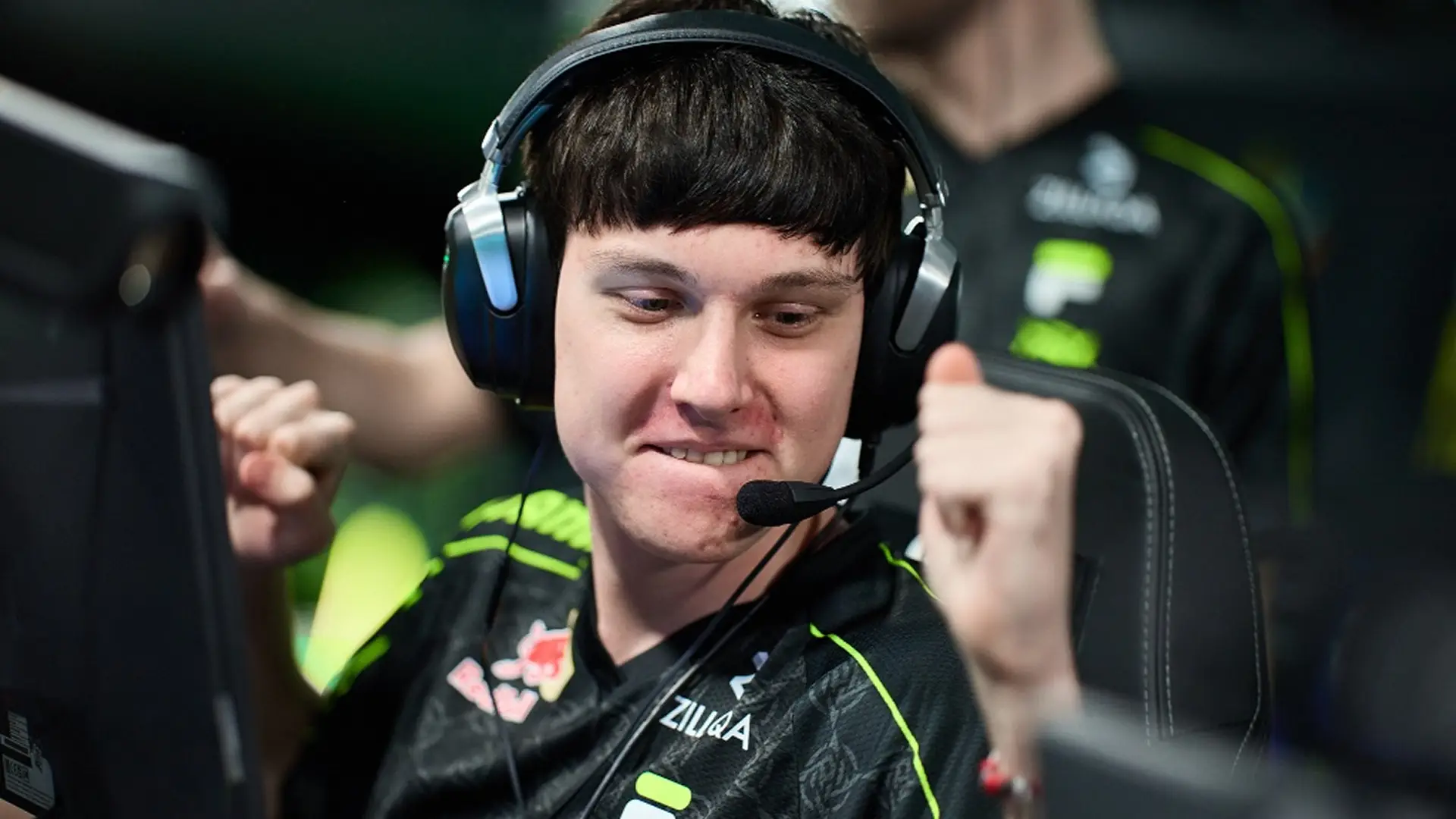 Match Prediction NiP vs G2: Battle for Playoff at PGL Astana 2025