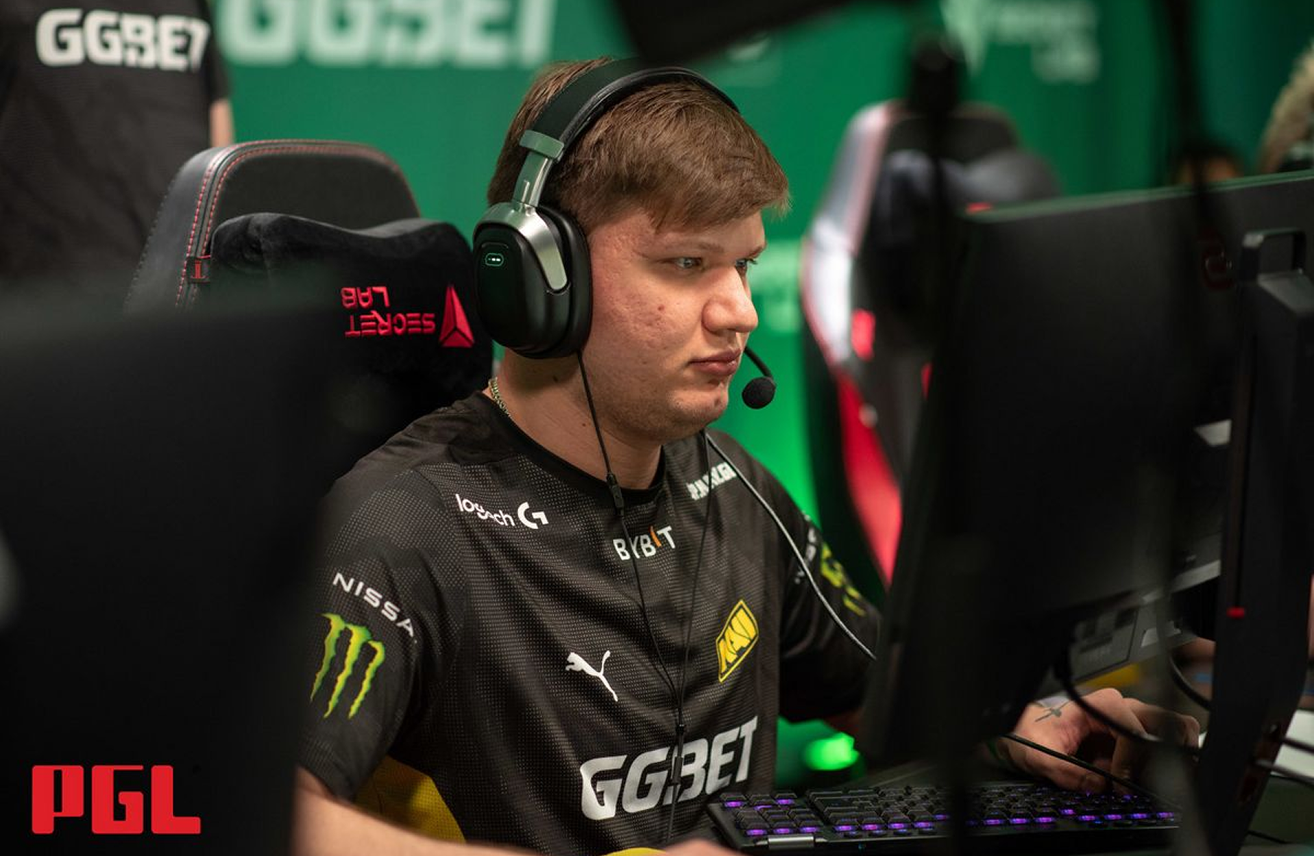 s1mple Without a Sticker at Austin Major 2025 — Valve Overregulating Again?