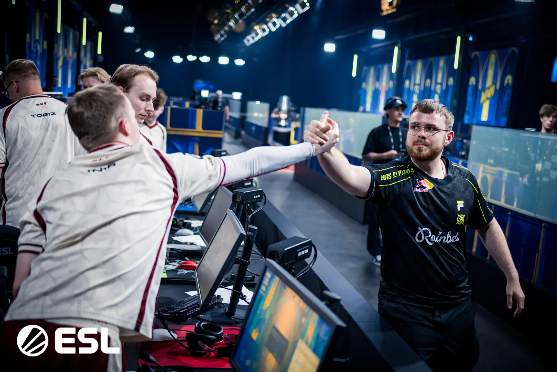 Dự đoán IEM Cologne 2025 — Ai sẽ giành vé vào vòng Playoffs?