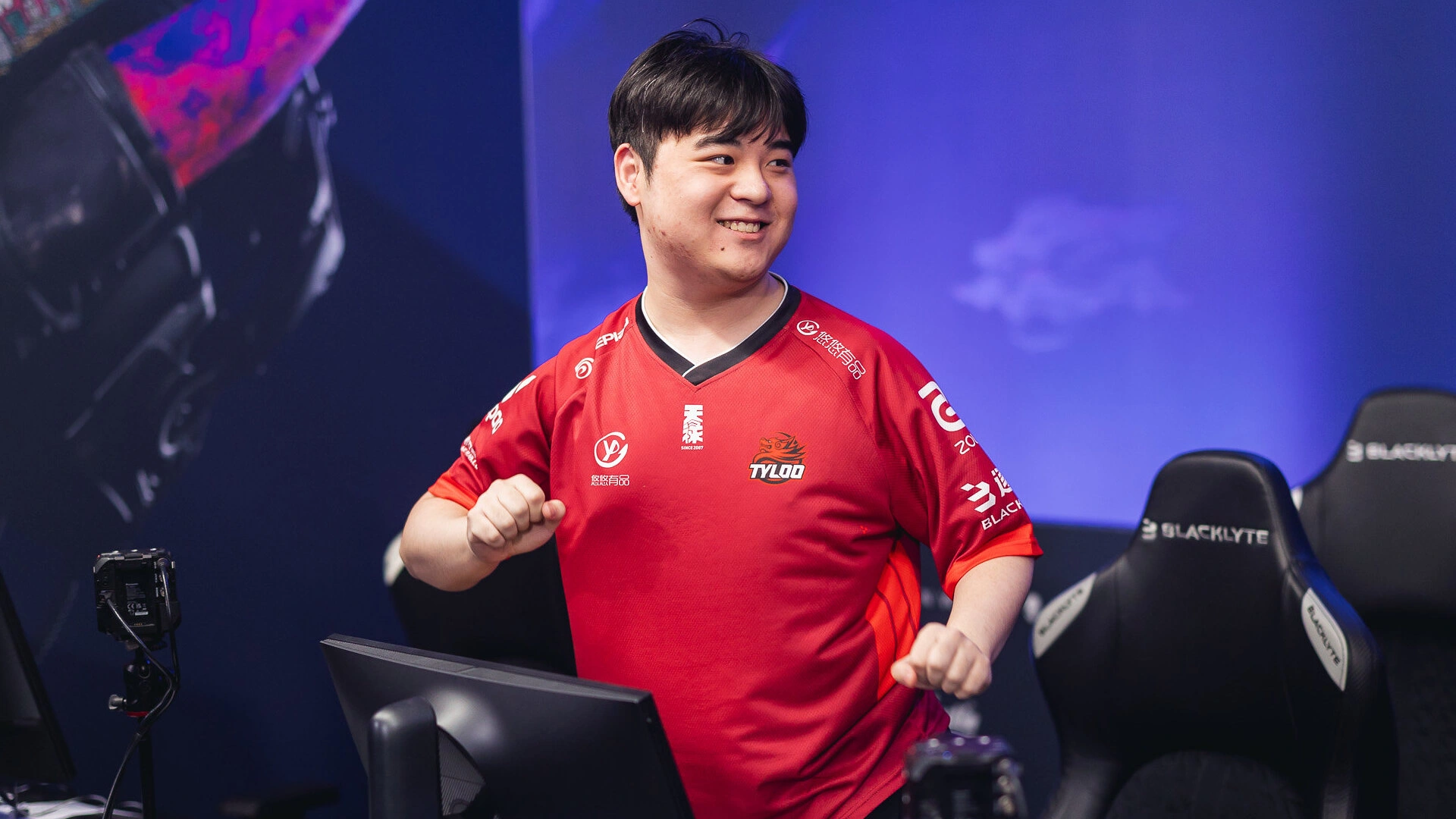 Prediction for the Virtus.pro vs TYLOO Match at FISSURE Playground 1: Experience vs Form