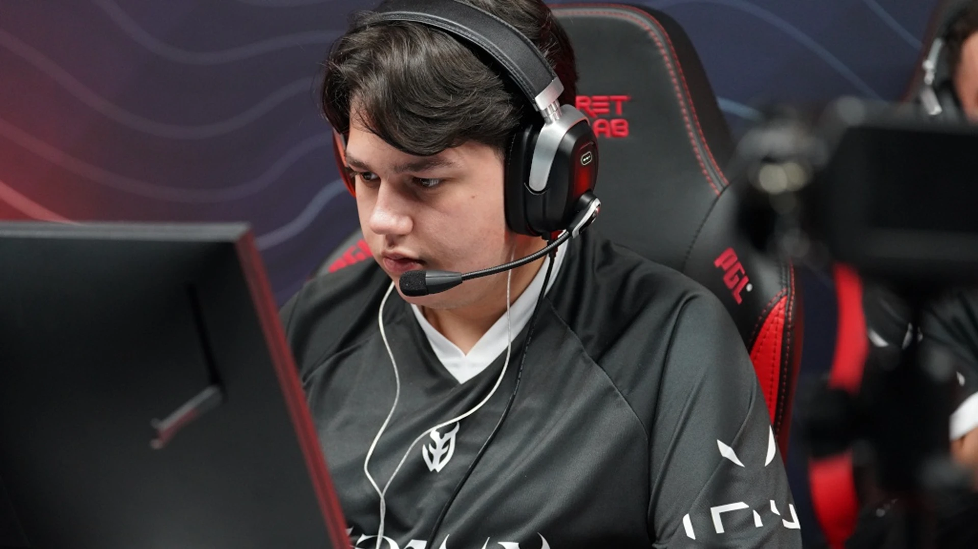 IEM Cologne 2025: Day One Recap — Favorites Deliver, Lower Bracket Set for Survival Battles