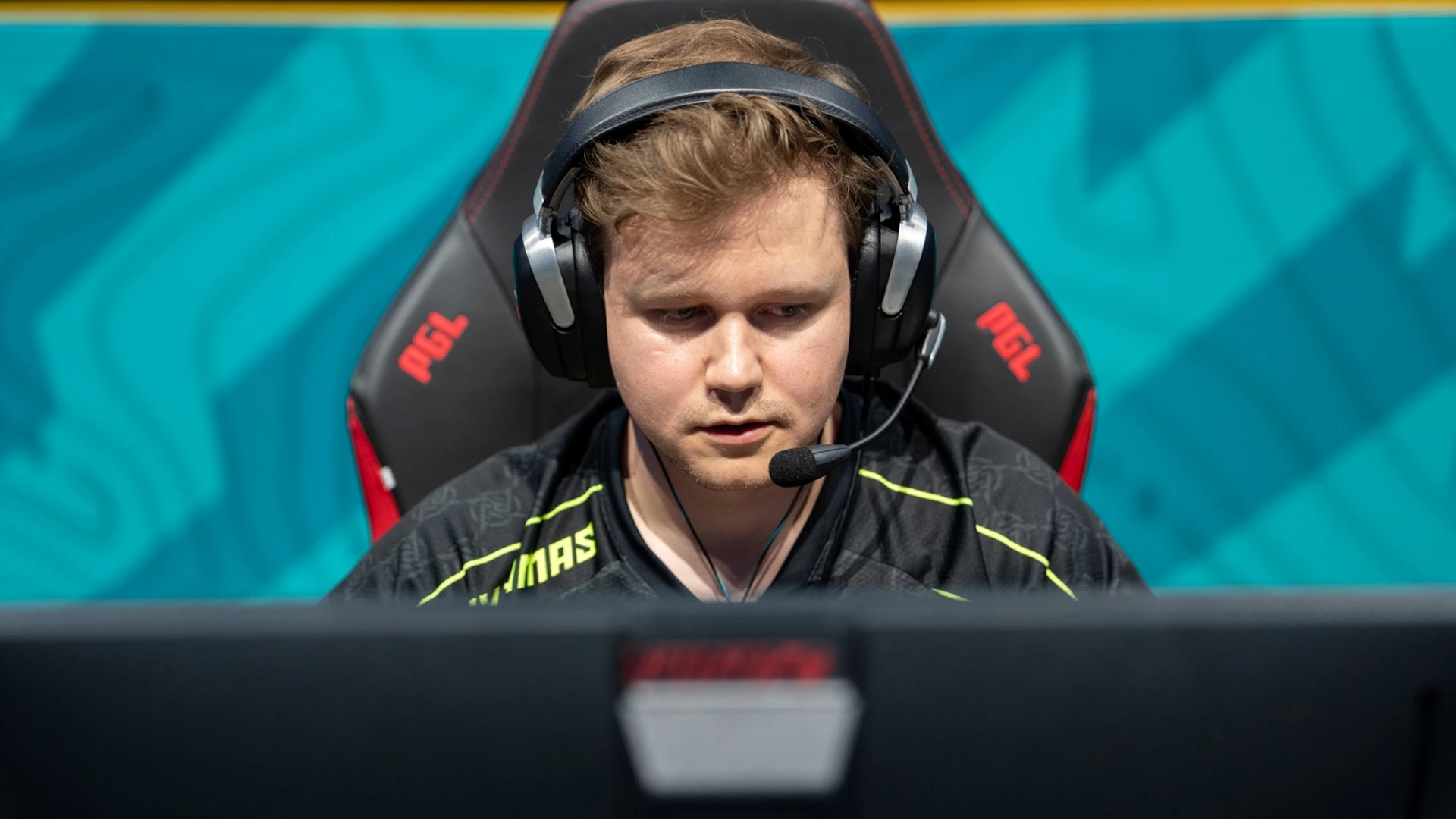 Prediction for Aurora vs Ninjas in Pyjamas — IEM Cologne 2025