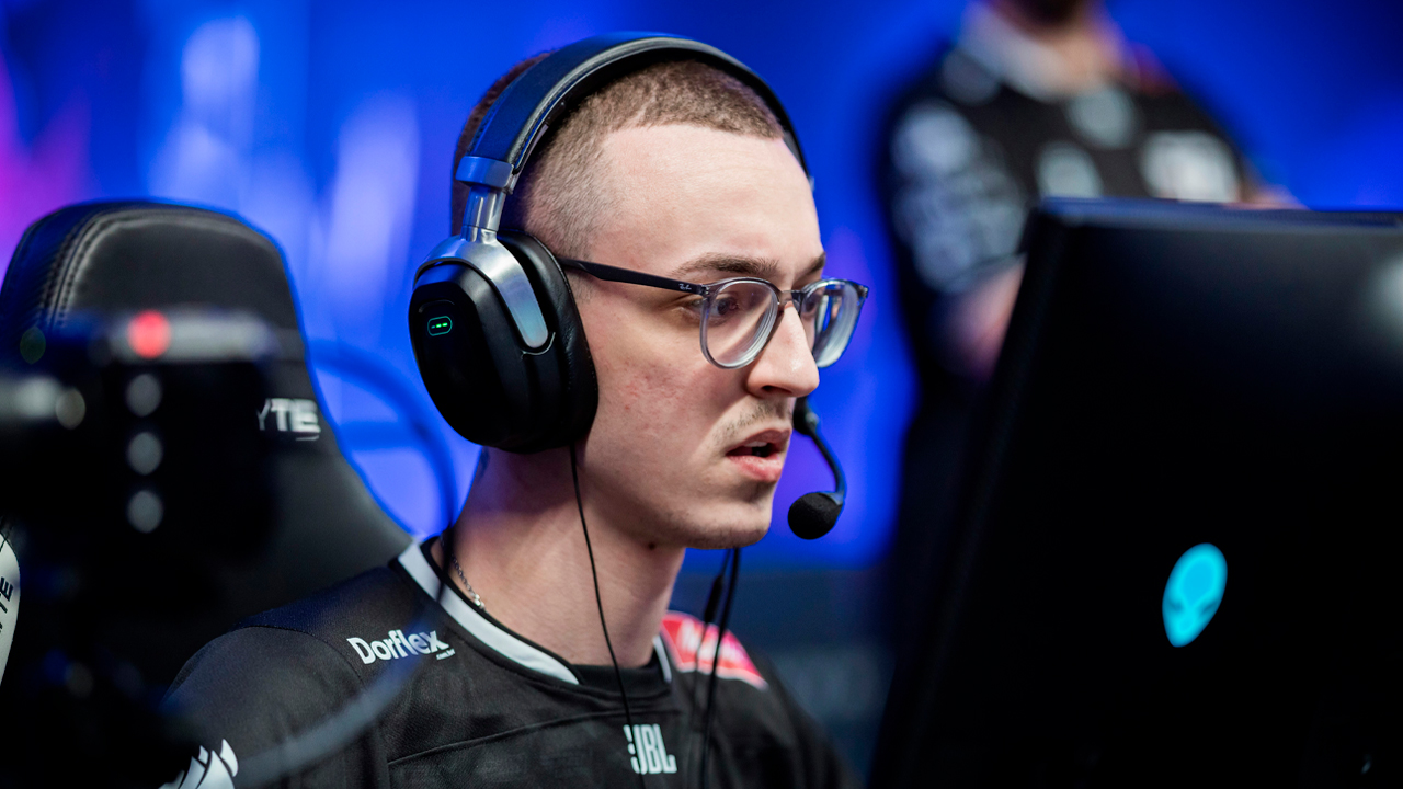 “The Next AWP Hope” – nqz