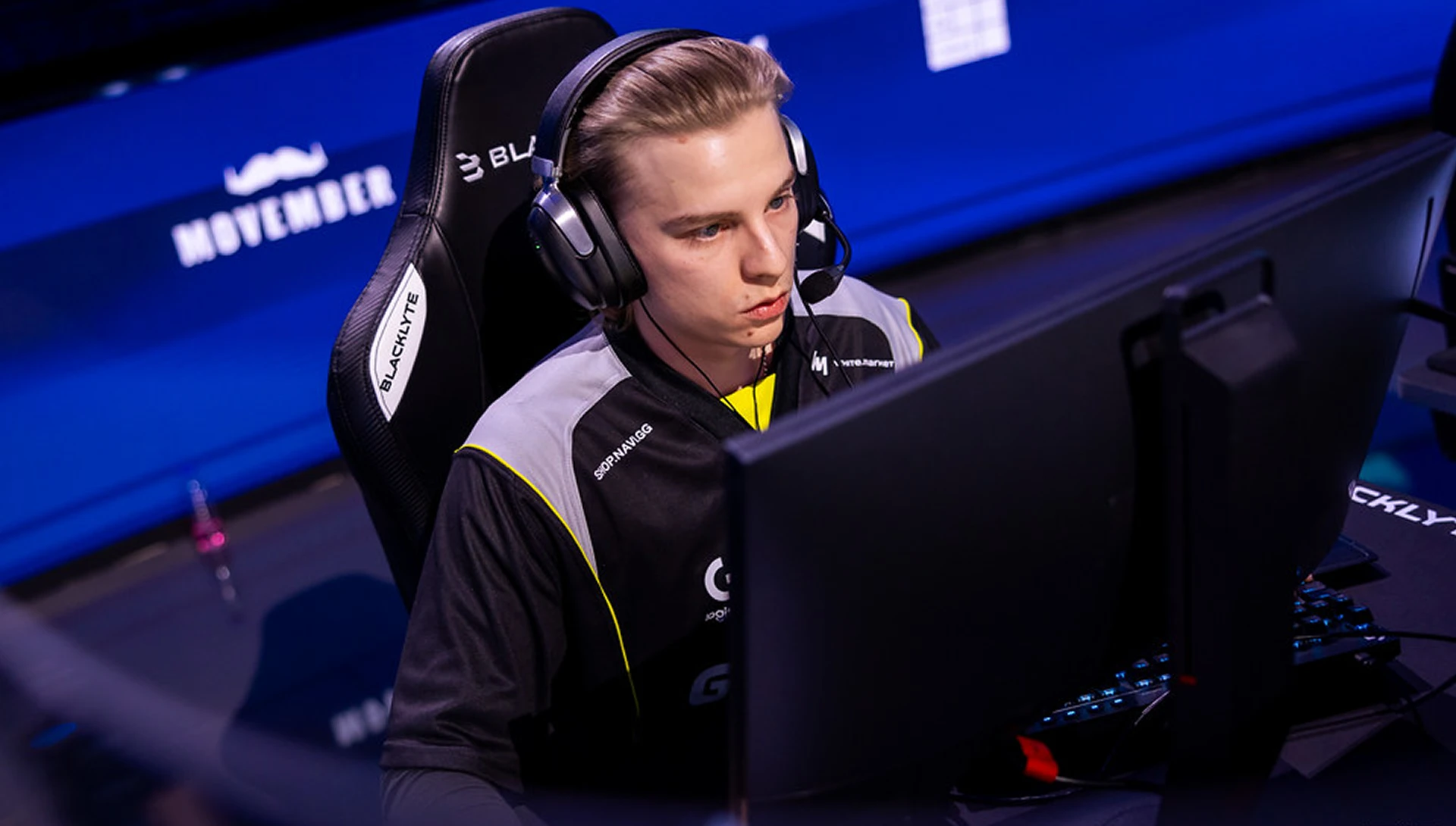 NAVI dismantle The MongolZ and advance to the IEM Cologne 2025 semifinals